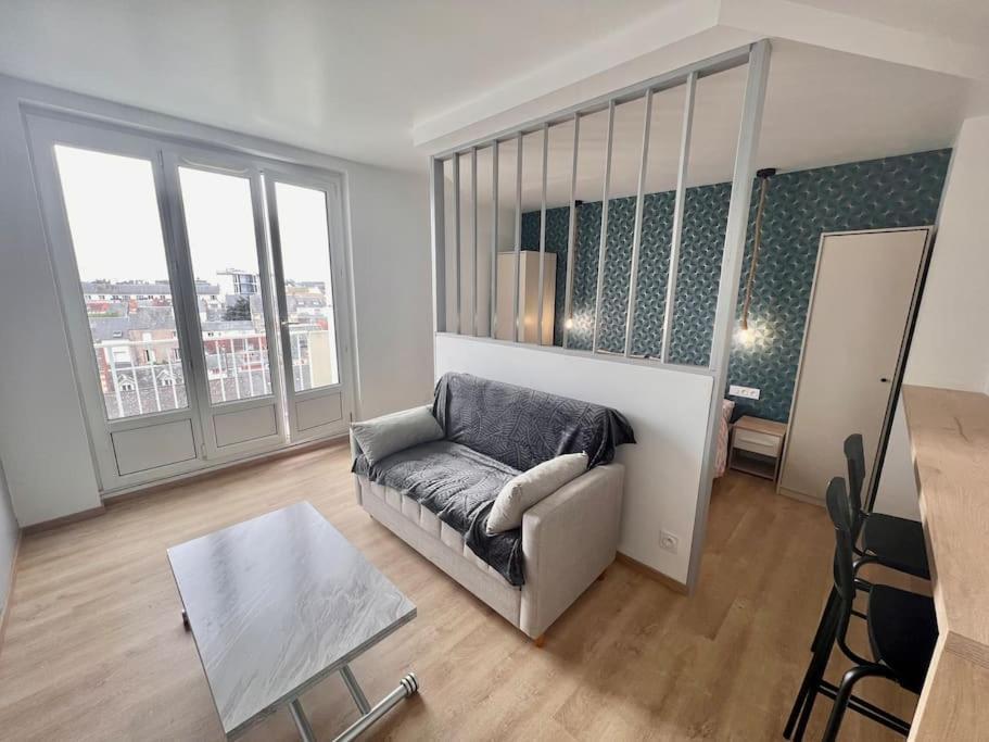 Appartement Proche Des Prebendes Tours Exteriör bild